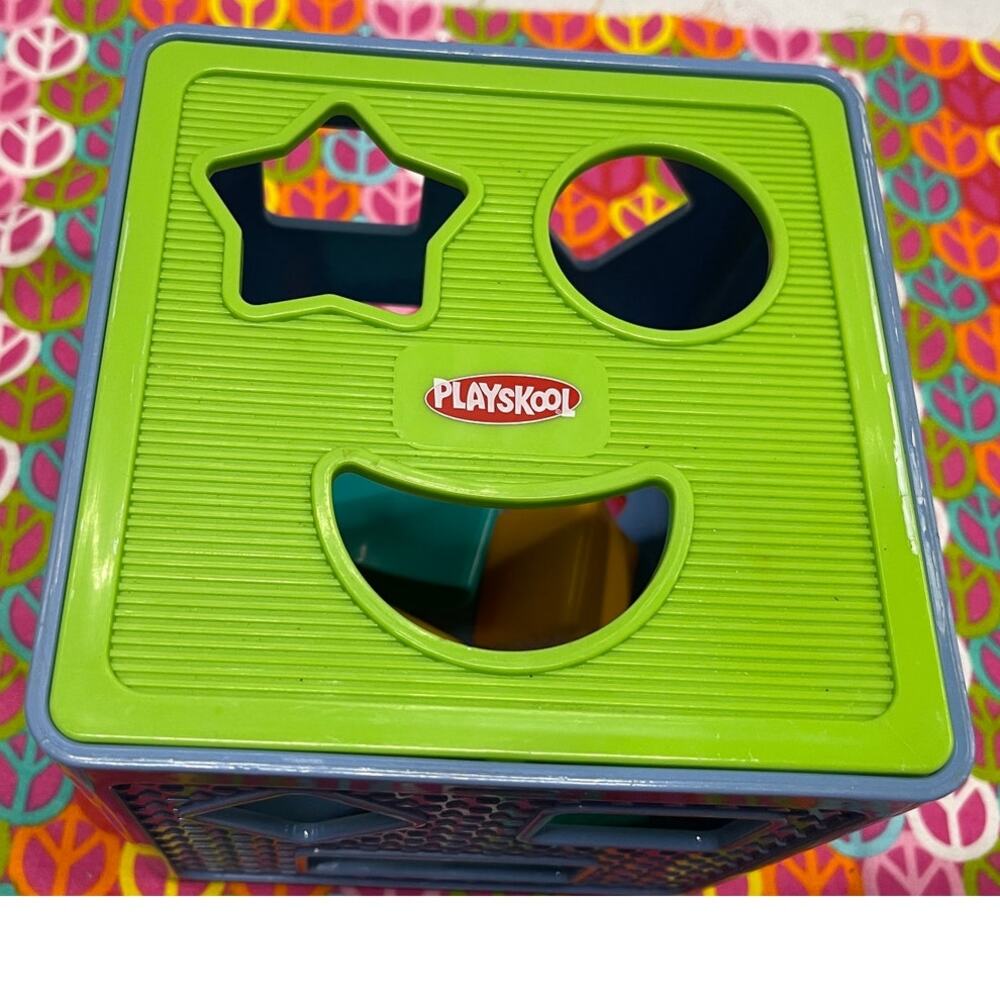 Vintage Playskool Form Fitter Sorter Toy Only 4 Pieces Shown